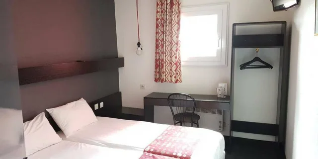Brit Hotel Essentiel Baillet-En-France - chambre