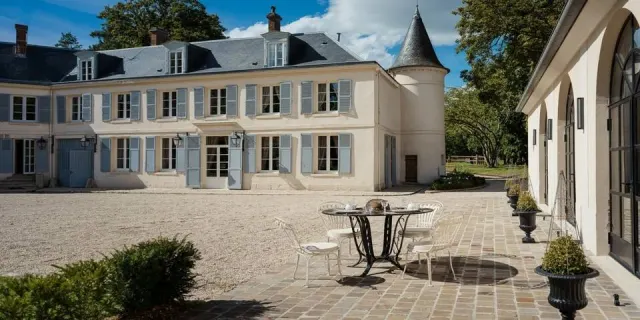 Château de Chaumontel - divers