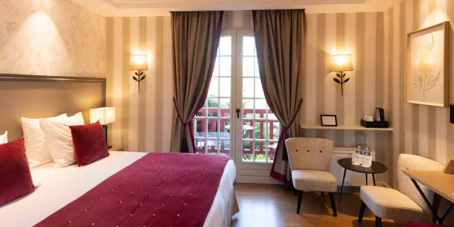 Château de la Tour - Chantilly - chambre