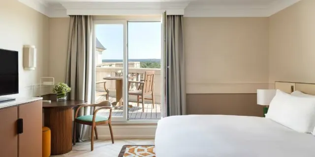 InterContinental Chantilly Château Mont Royal - chambre