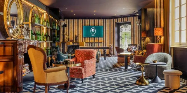 Jeanne & The Forest – Château de Montvillargenne - restaurant