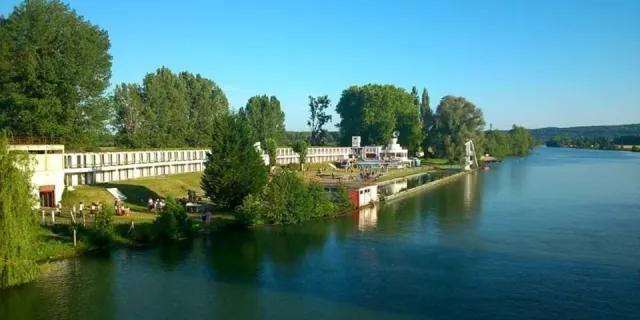 La Plage de Lys Chantilly - master